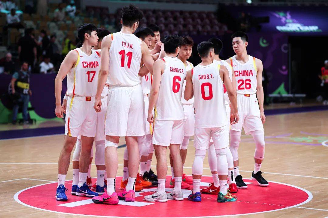 酒泉男篮对手实力坚挺，险胜